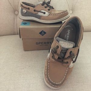 Boys Sperry boat shoes
